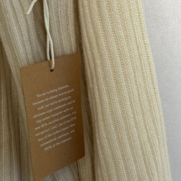 Reformation NWT Women's XL Fantino Cashmere Oversized Sweater In Color Gossamer - Picture 5 of 11